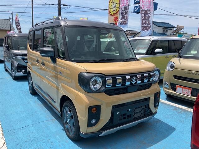Suzuki SPACIA GEAR 2025 — фото автомобиля 1