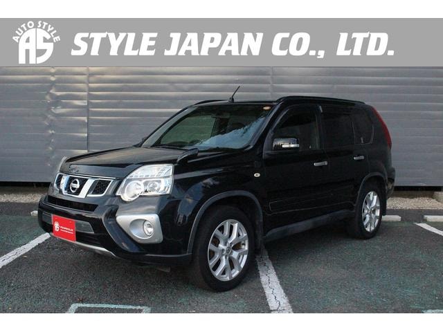 Nissan X-TRAIL 2012 — фото автомобиля 1