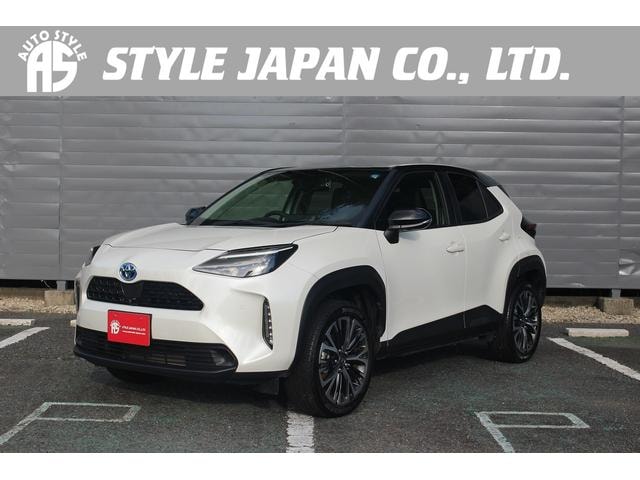 Toyota YARIS CROSS 2022 — фото автомобиля