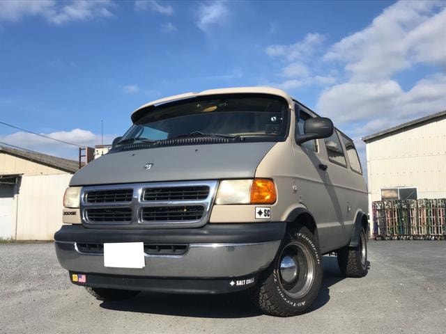 Dodge VAN 2003 — фото автомобиля 1
