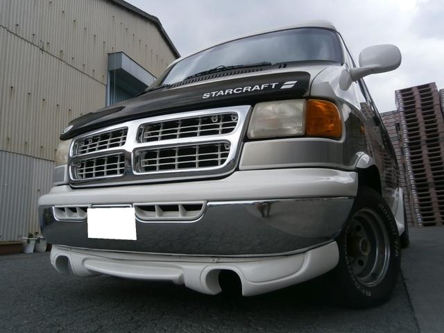 Dodge VAN 1998 — фото автомобиля 1