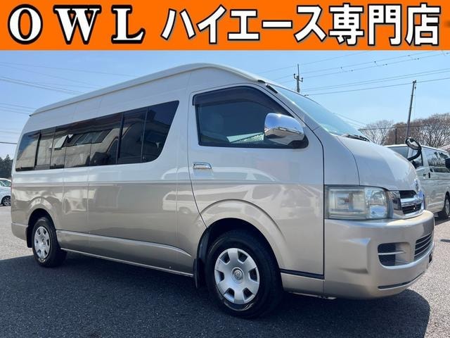 Toyota HIACE WAGON 2007 — фото автомобиля 1