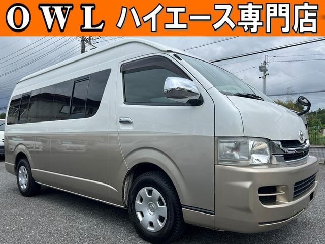Toyota HIACE WAGON 2009 — фото автомобиля