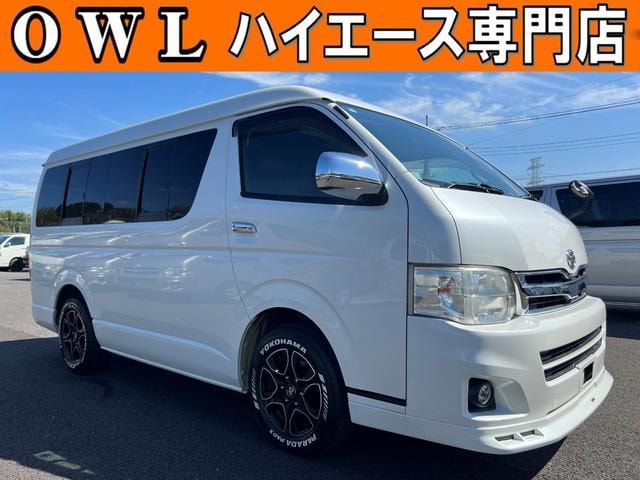 Toyota HIACE WAGON 2011 — фото автомобиля 1