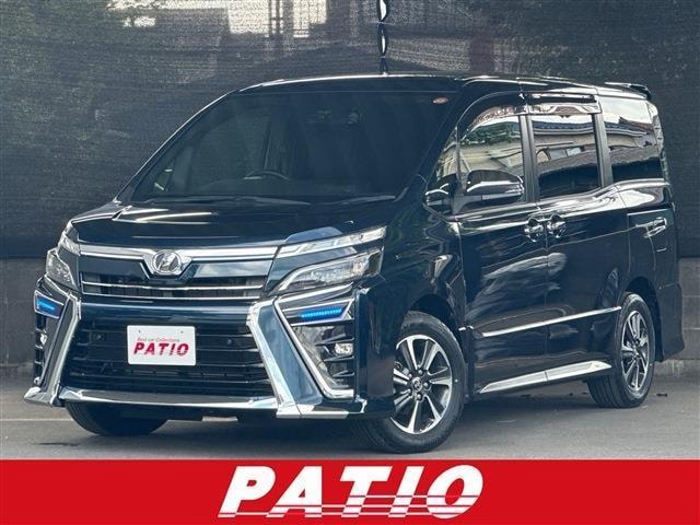 Toyota VOXY 2019 — фото автомобиля 1