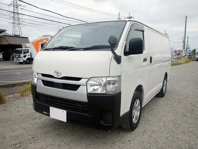 Toyota HIACE VAN 2021 — фото автомобиля 1