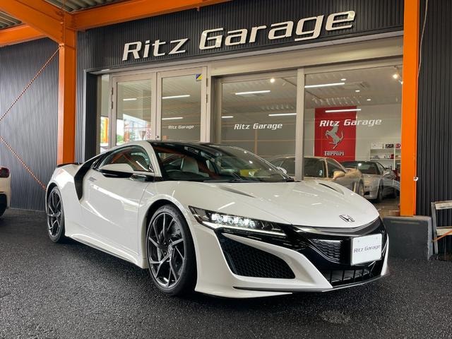 Honda NSX 2017 — фото автомобиля