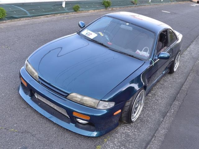 Nissan SILVIA 1993 — фото автомобиля 1