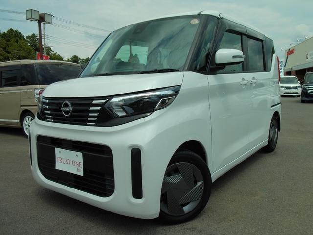 Nissan ROOX 2024 — фото автомобиля 1