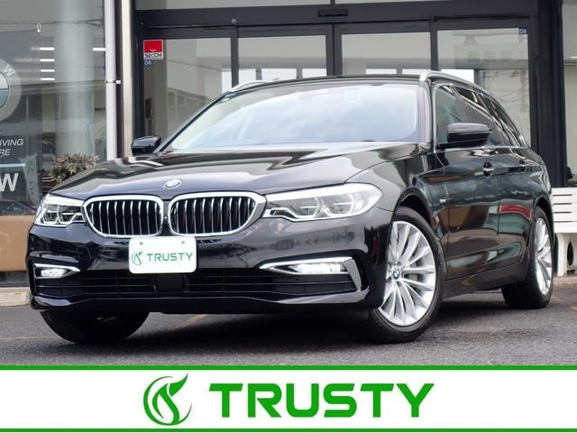 Bmw 5 SERIES 2017 — фото автомобиля