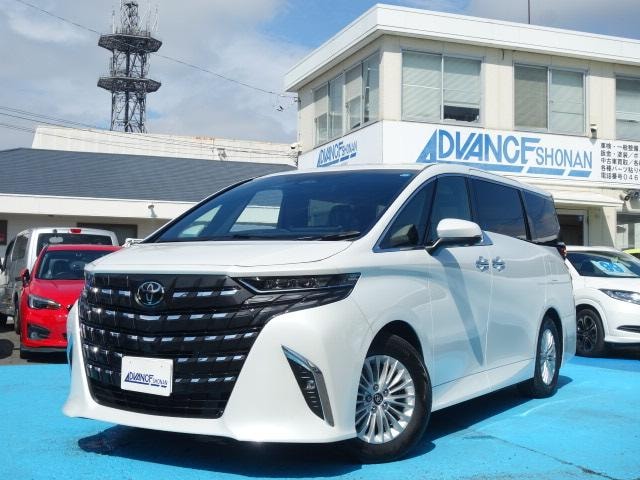 Toyota ALPHARD HYBRID 2026 — фото автомобиля