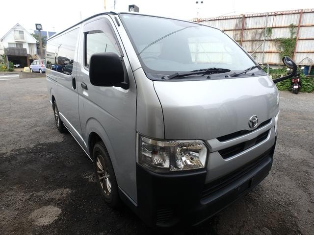 Toyota HIACE VAN 2020 — фото автомобиля 1