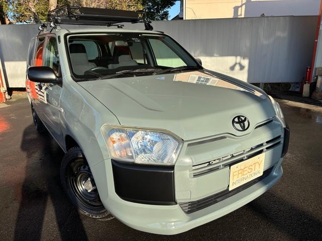 Toyota PROBOX 2017 — фото автомобиля 1