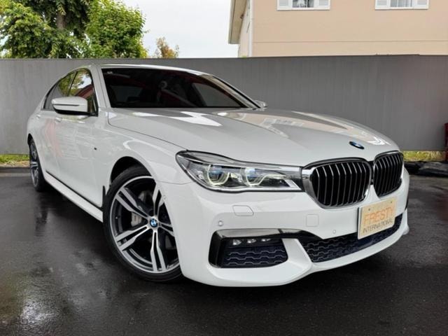 Bmw 7 SERIES 2018 — фото автомобиля 1