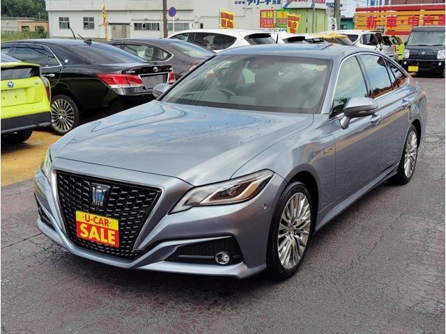 Toyota CROWN HYBRID 2019 — фото автомобиля 1