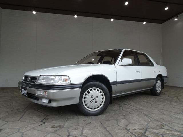 Honda LEGEND 1987 — фото автомобиля 1