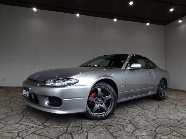 Nissan SILVIA 2001 — фото автомобиля