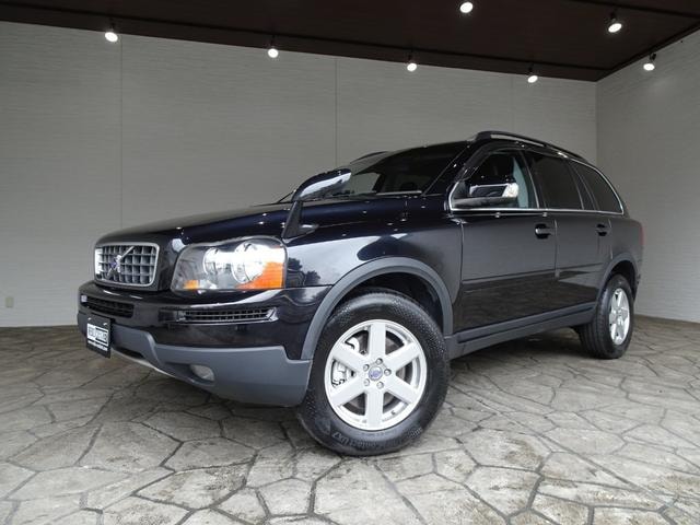 Volvo XC90 2009 — фото автомобиля 1