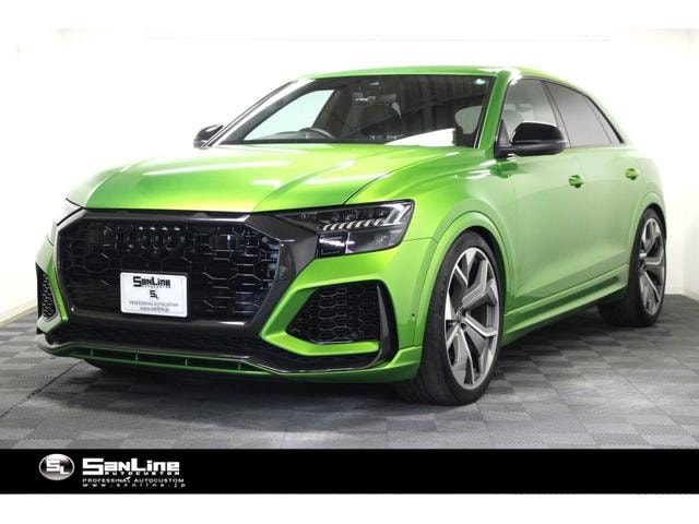 Audi RS Q8 2022 — фото автомобиля