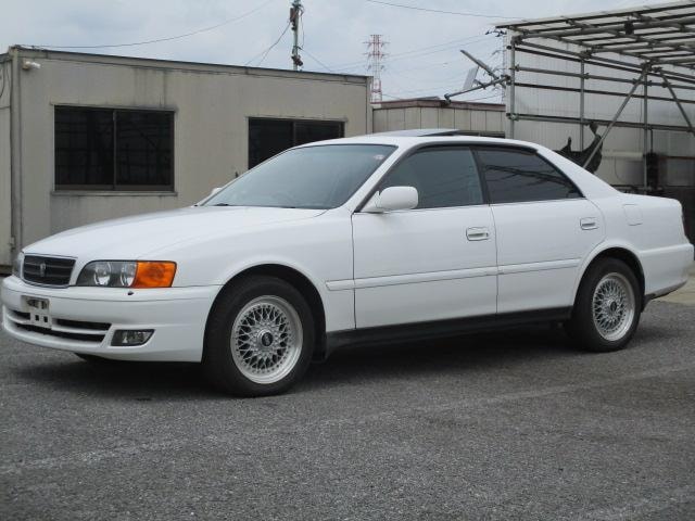 Toyota CHASER 2000 — фото автомобиля 1