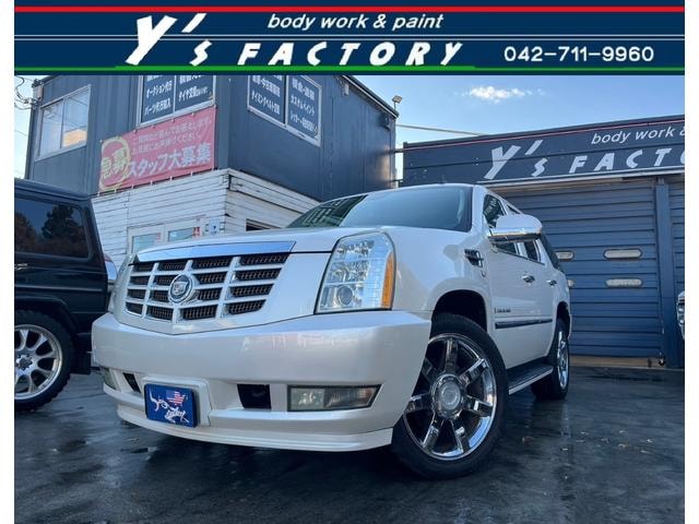 Cadillac ESCALADE 2010 — фото автомобиля 1