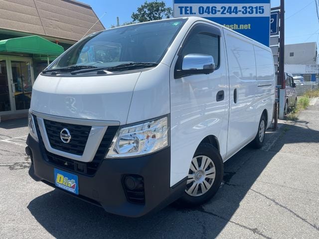 Nissan NV350CARAVAN VAN 2021 — фото автомобиля 1