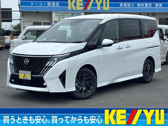 Nissan SERENA 2026 — фото автомобиля 1