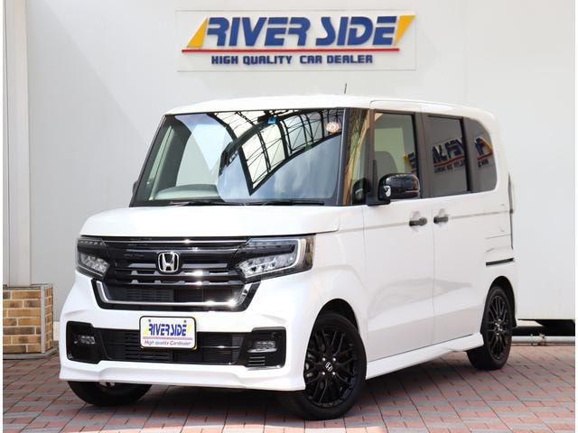 Honda N-BOX CUSTOM 2022 — фото автомобиля 1
