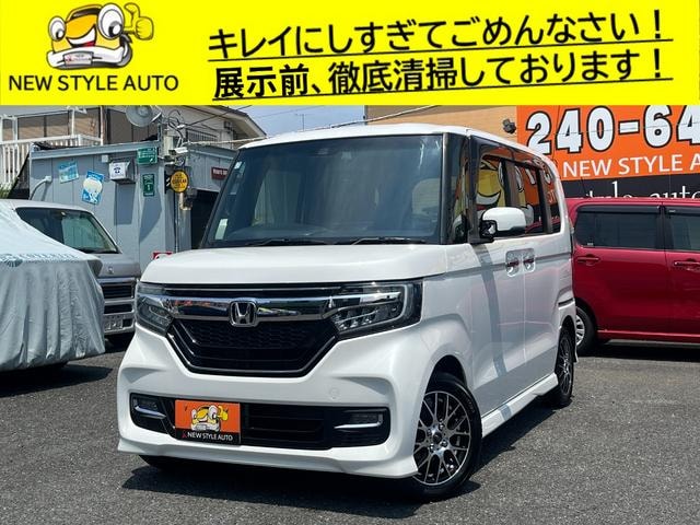 Honda N-BOX CUSTOM 2019 — фото автомобиля 1