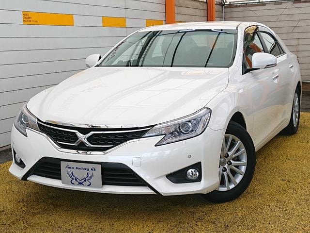 Toyota MARK X 2013 — фото автомобиля 1