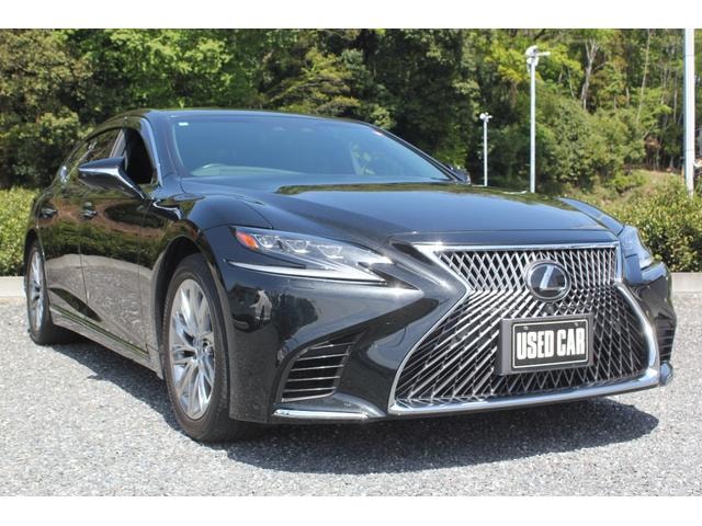 Lexus LS 2018 — фото автомобиля 1