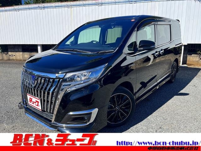 Toyota ESQUIRE 2018 — фото автомобиля 1