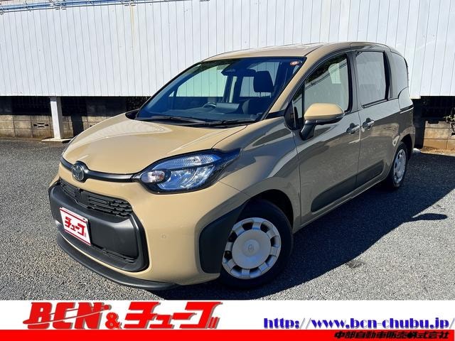 Toyota SIENTA 2025 — фото автомобиля 1