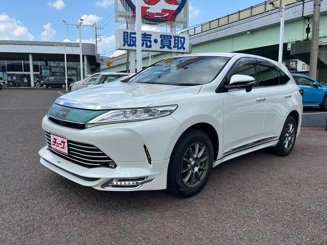 Toyota HARRIER 2017 — фото автомобиля