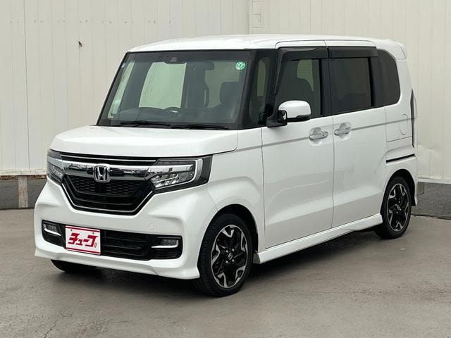 Honda N-BOX CUSTOM 2019 — фото автомобиля