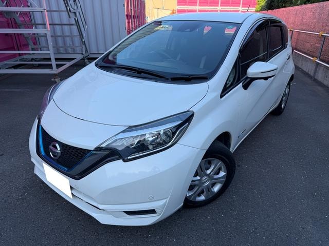 Nissan NOTE 2017 — фото автомобиля 1