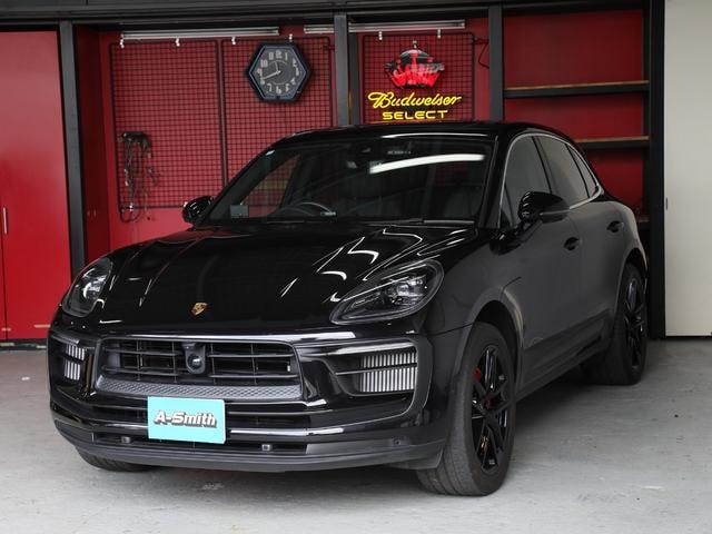 Porsche MACAN 2024 — фото автомобиля
