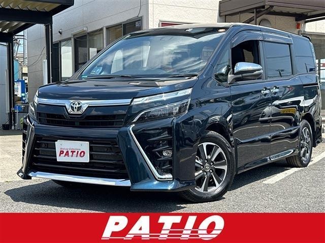 Toyota VOXY 2020 — фото автомобиля 1