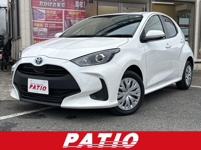 Toyota YARIS 2023 — фото автомобиля