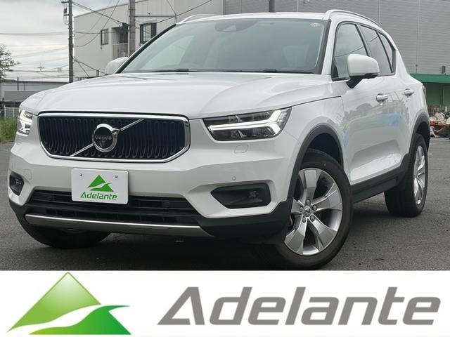 Volvo XC40 2020 — фото автомобиля 1
