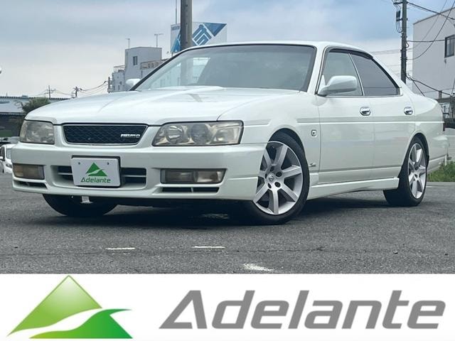 Nissan LAUREL 2000 — фото автомобиля
