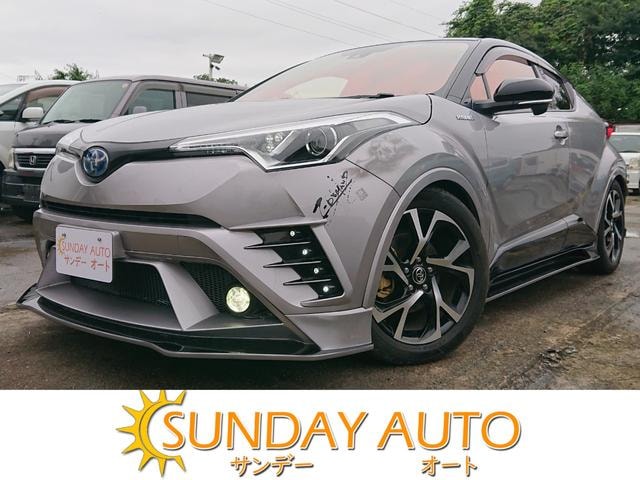 Toyota C-HR 2017 — фото автомобиля 1