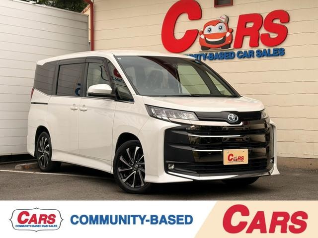 Toyota NOAH 2025 — фото автомобиля 1