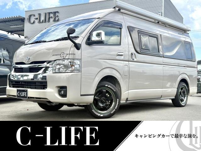 Toyota HIACE VAN 2023 — фото автомобиля