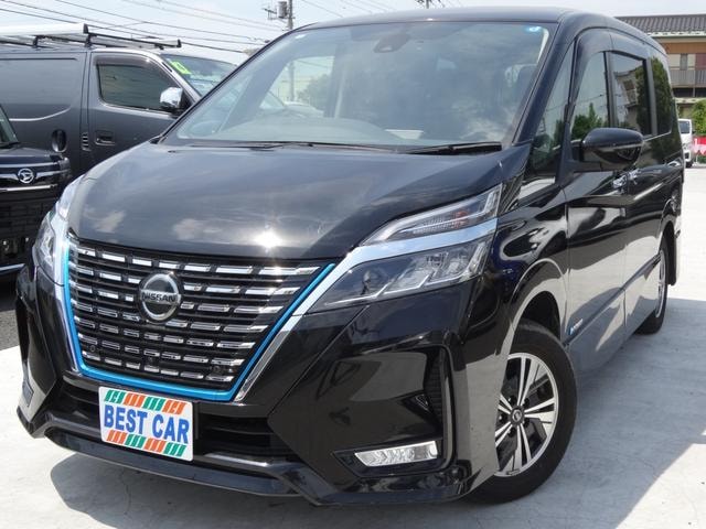 Nissan SERENA 2022 — фото автомобиля