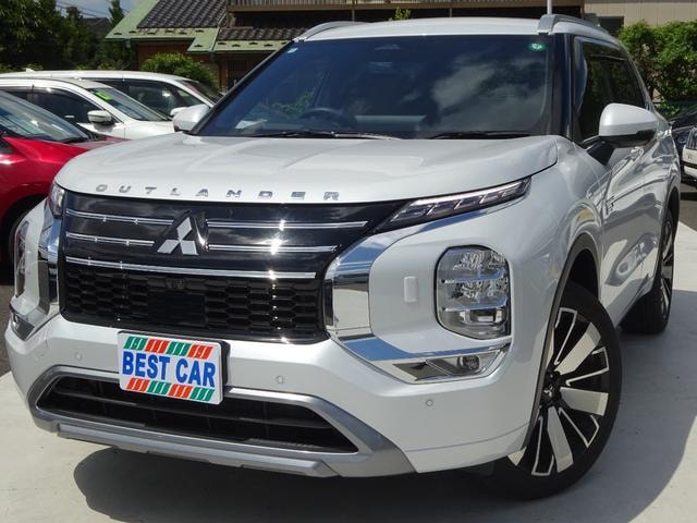 Mitsubishi OUTLANDER PHEV 2024 — фото автомобиля 1