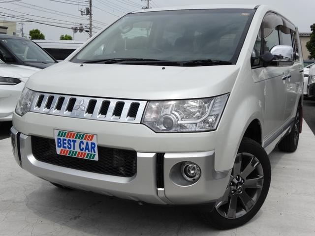 Mitsubishi DELICA D:5 2018 — фото автомобиля