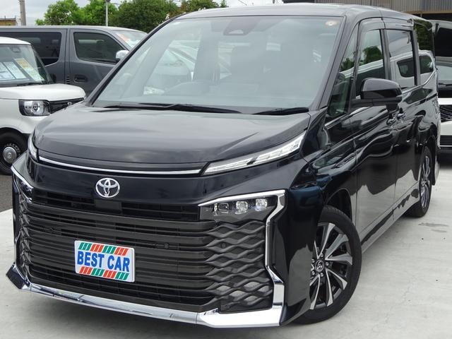 Toyota VOXY 2024 — фото автомобиля 1
