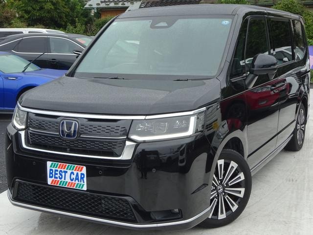 Honda STEPWAGON 2023 — фото автомобиля 1