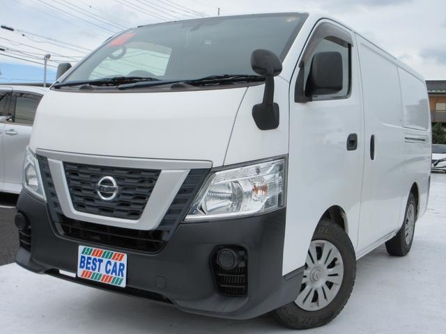 Nissan NV350CARAVAN VAN 2018 — фото автомобиля 1